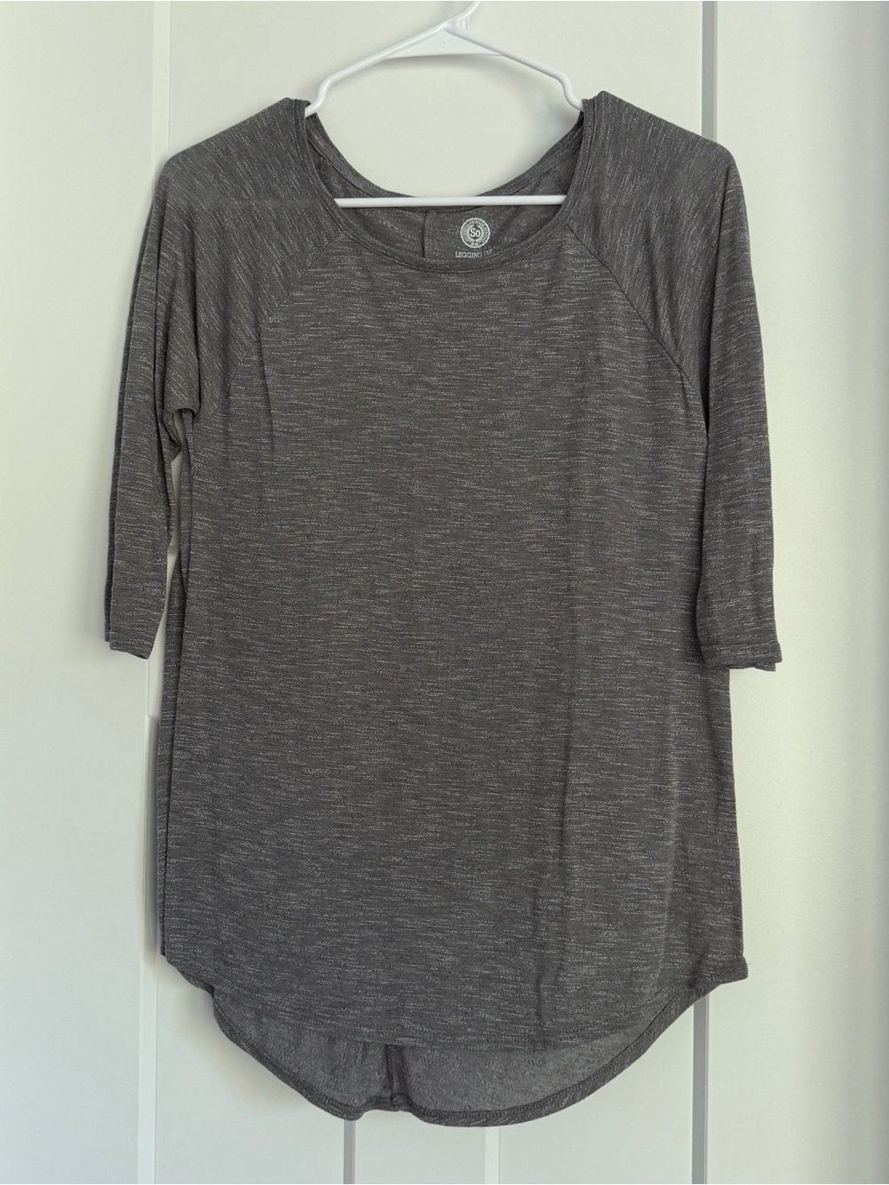 SO Gray Heather 3/4 Sleeve Scoop Neck Top